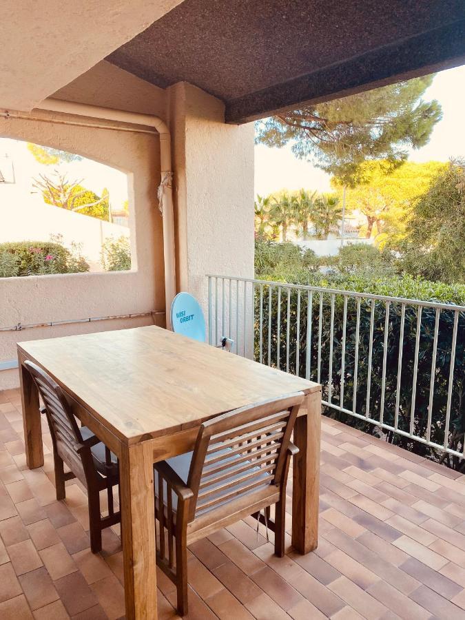 Le Marine 4 Apartment Cogolin Exterior photo
